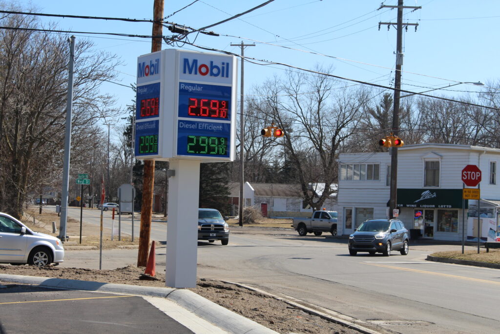 Napoleon Corners LED gas price sign in Napoleon, MI