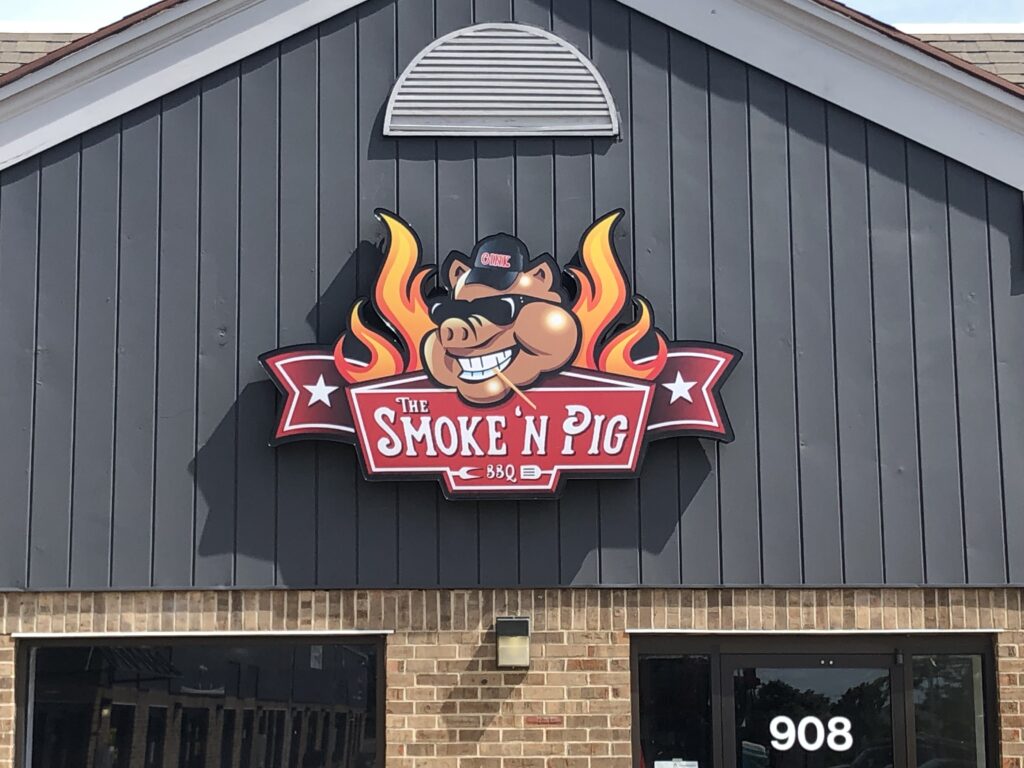 Smoke N Pig wall sign Lansing, MI