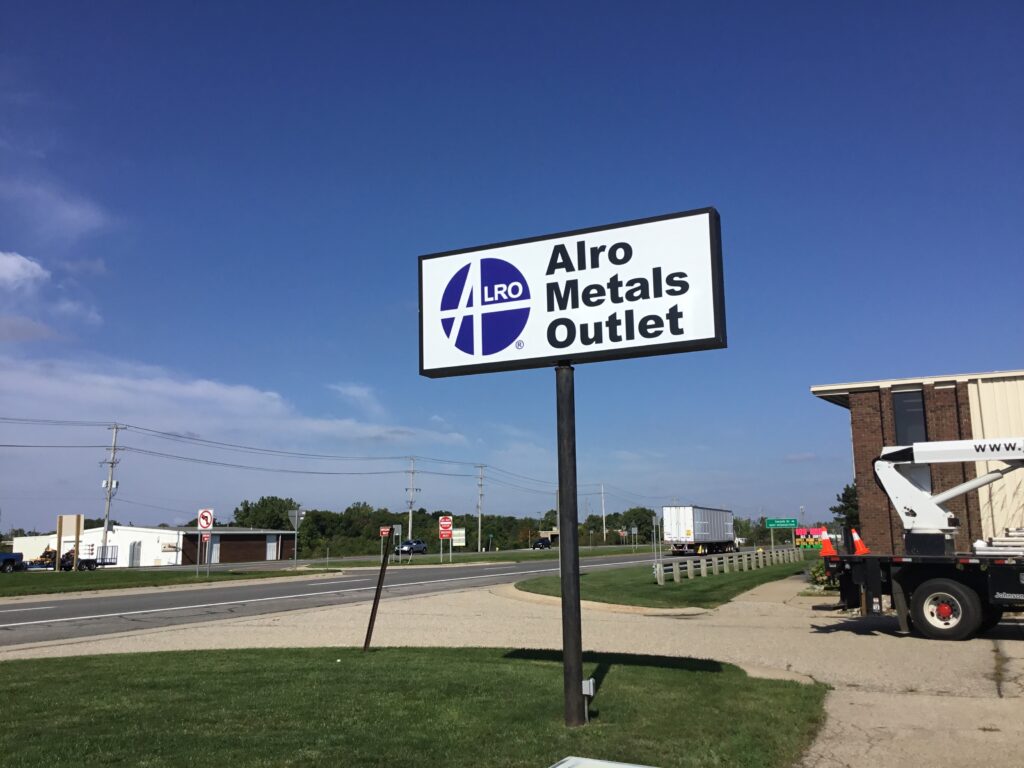 Alro Metal Outlets pylon sign in Grand Rapids, MI