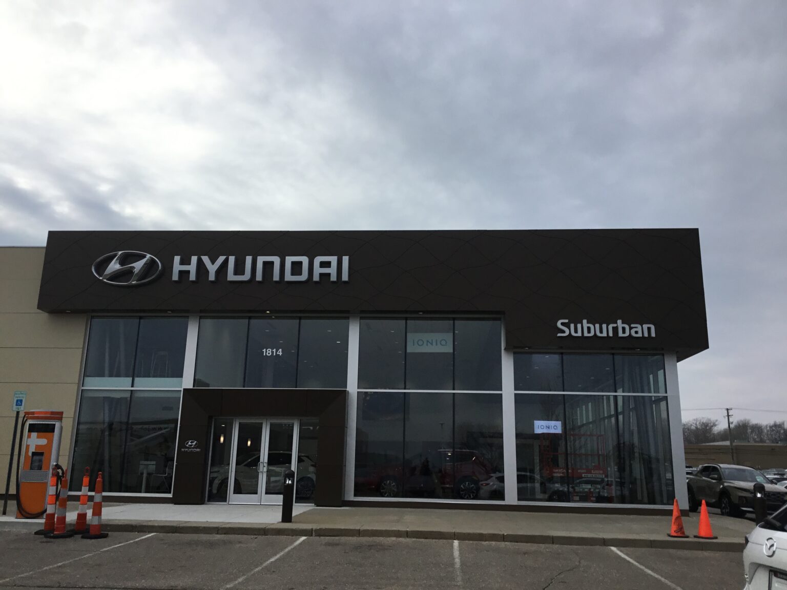 Suburban Hyundai of Troy Troy, MI Johnson Sign Company