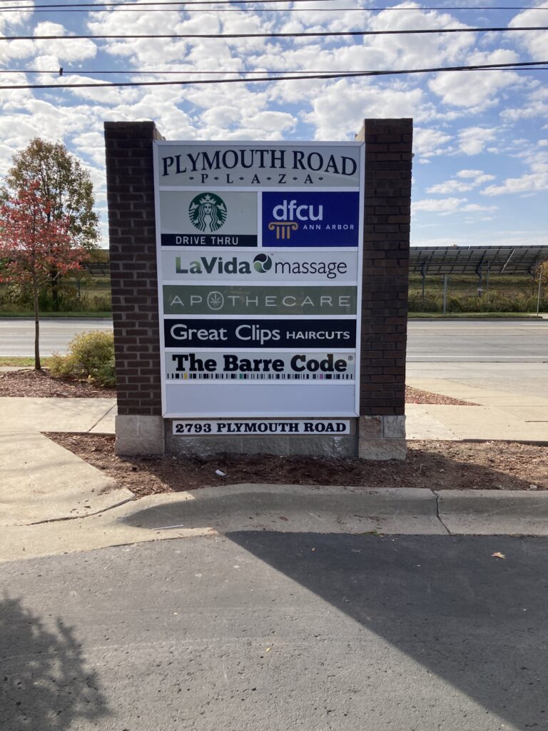 Plymouth Road Plaza monument sign in Plymouth, MI