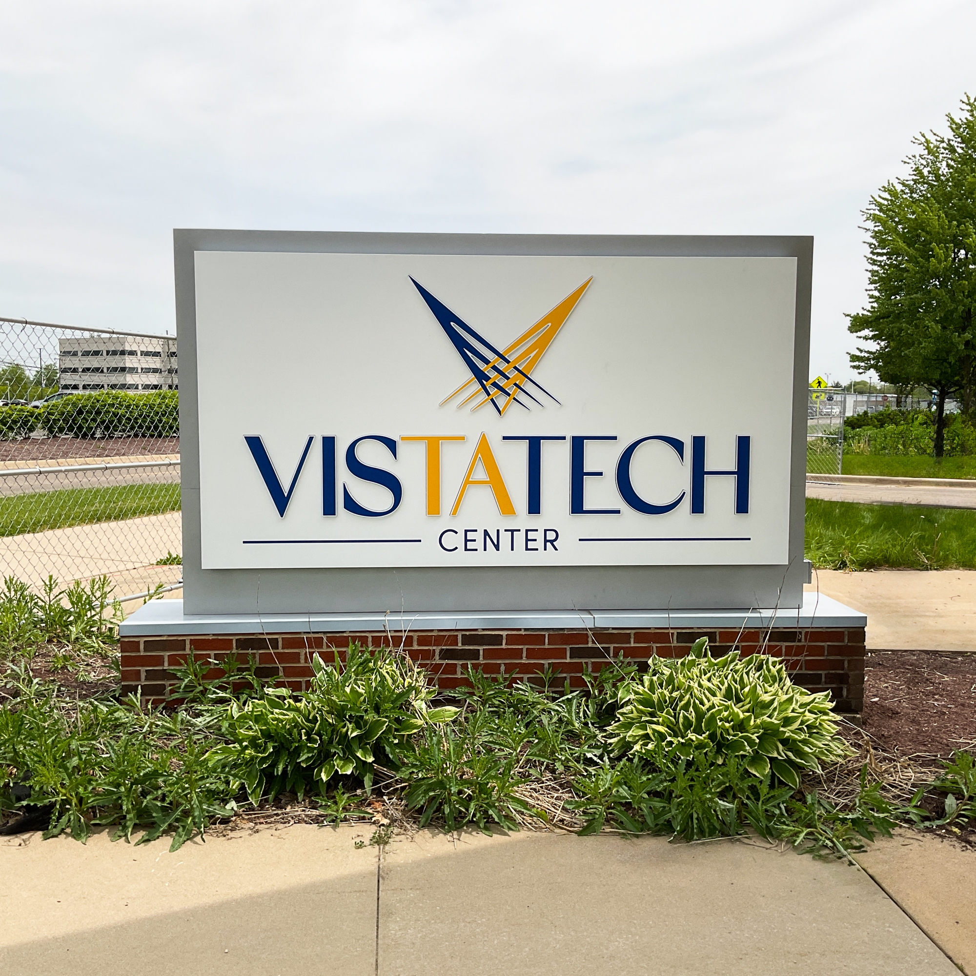 College Campus Signage | Wall, Monument, & Pylon Signs for Education